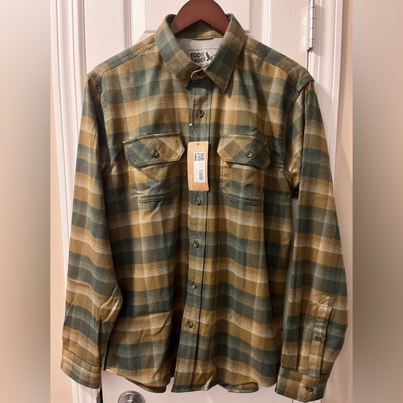 Brand New Mens Eddie Bauer Excavation Flex Flannel Medium - Picture 1 of 5